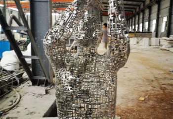 鏤空人物雕塑展品，景觀概念，鐵藝字母人物雕塑優(yōu)選