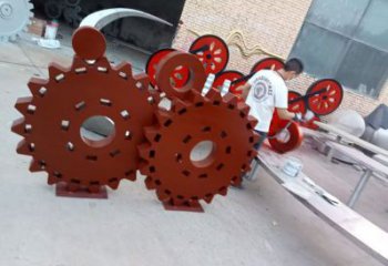 車輪雕塑定制制造，歐式風(fēng)格，車輪雕塑裝飾供給