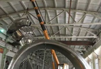 戒指環(huán)雕塑服務商，美陳雕塑，戒指環(huán)雕塑訂做