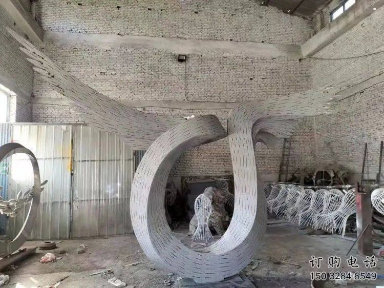 鳥翅雕塑承接，鍛造工藝，不銹鋼鳥翅雕塑訂做
