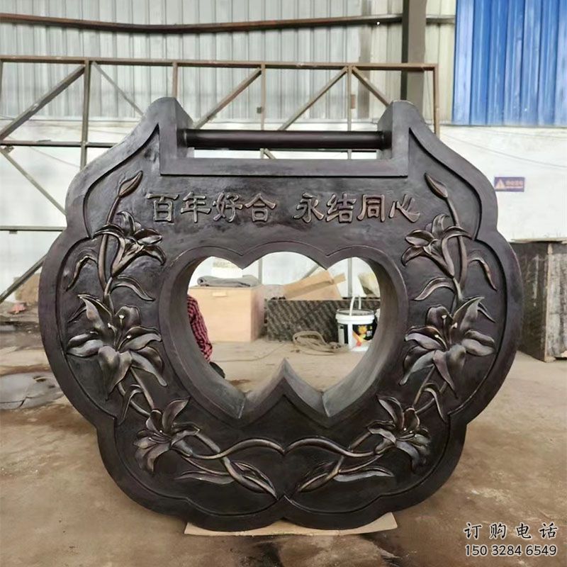 鋼鑄鎖子雕塑常用，鋼管組合，鎖子雕塑定價