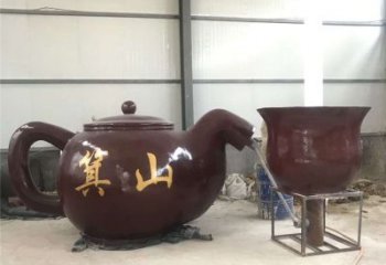 三門(mén)峽商業(yè)街酒壺雕塑
