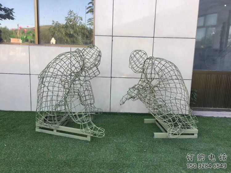 運(yùn)城鏤空下棋雕塑供需，廣場(chǎng)雕塑，鐵藝民俗人物雕塑選用