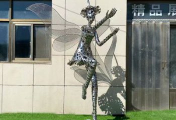 寧波現(xiàn)代鏤空舞者雕塑承接，歐式風(fēng)格，鐵藝跳舞雕塑精選