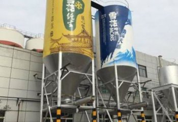 沙坪壩飲料瓶雕塑精選，街道標(biāo)識(shí)，玻璃鋼飲料瓶雕塑工程指用